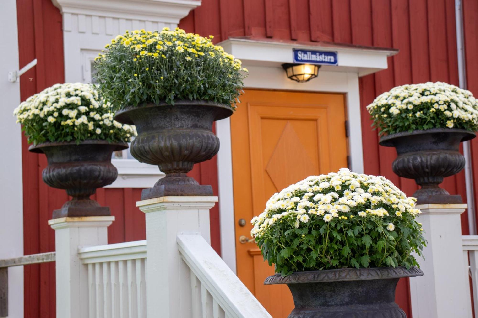 Hem Till Garden Boutique Hotel Västerås Exterior foto